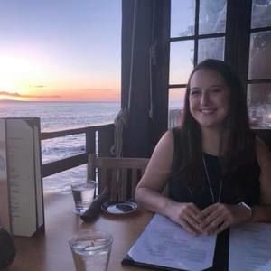 Meet your Posher, Rebekah